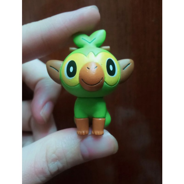 Mô hình Pokemon Ms Grookey chính hãng Tomy