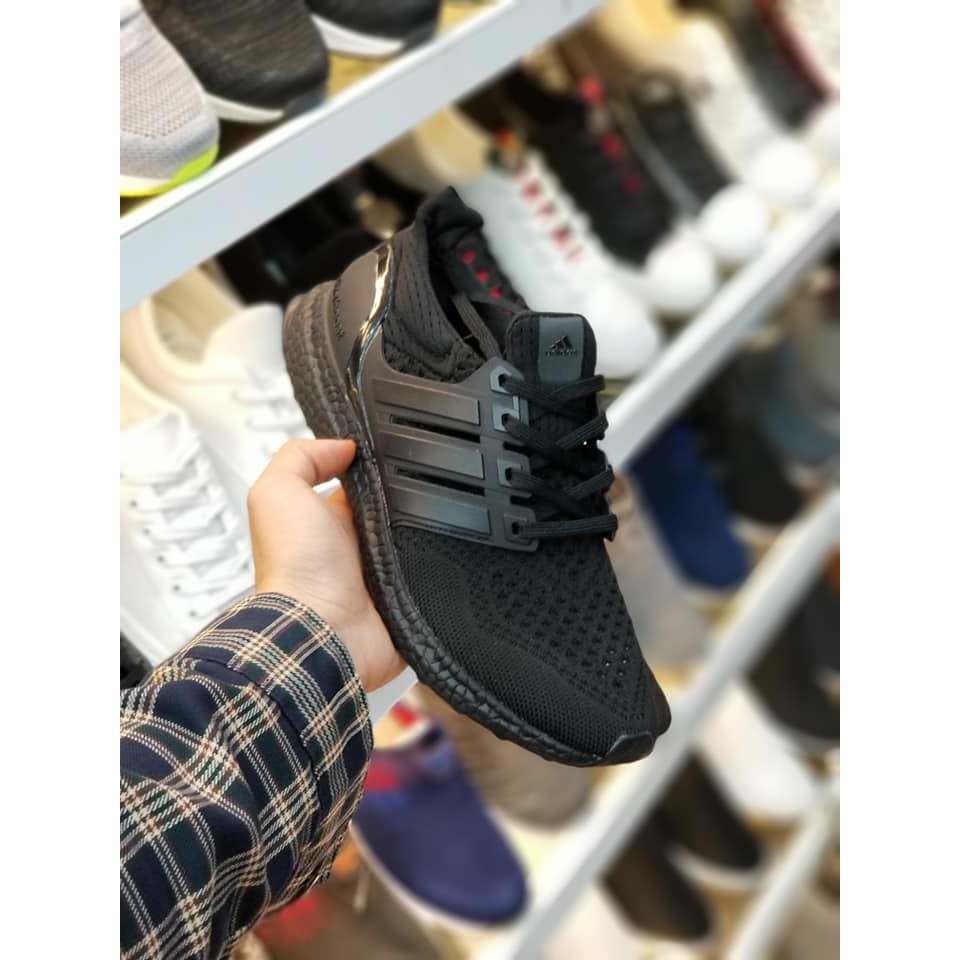ultraboost full black