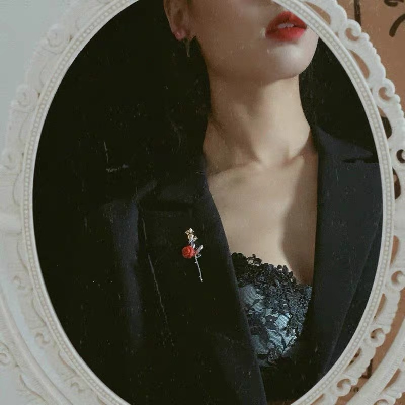 Ghim Cài Áo Hình Hoa Hồng Đính Đá Thời Trang