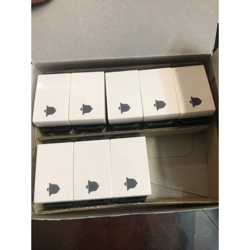 Nút Nhấn Chuông Panasonic WEG 5401