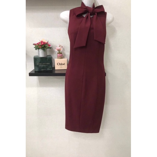 ĐẦM BODY 💁‍♀️ CALVIN KLEIN KHÔNG TAY