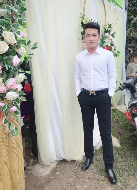 Áo sơ mi nam form slimfit. Chất vải đẹp. Hàng k nhăn, không xù, không bay màu. Lên dáng cực tôn dáng