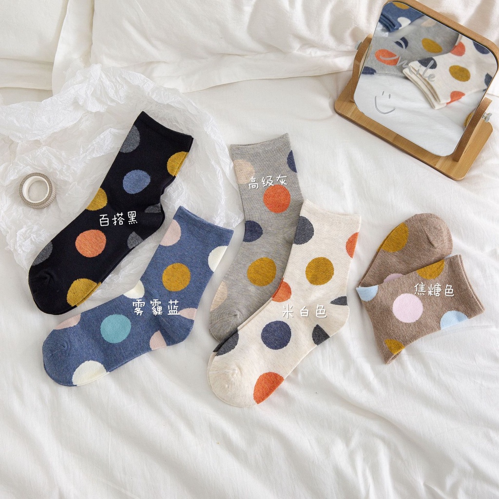 Đôi vớ WAFNHA WAFNHA D254 thời trang nữ cổ trung họa tiết chấm bi dễ phối đồ