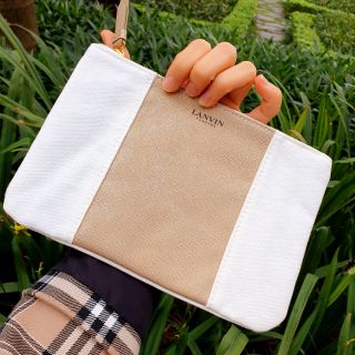 Pouch chính hãng gift đựng mỹ phẩm