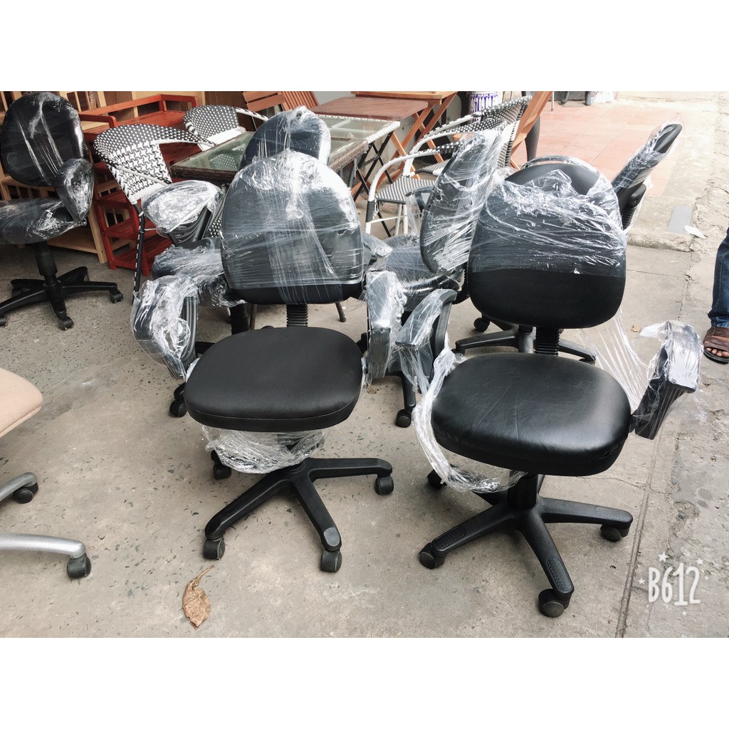 Ghế xoay văn phòng có tay vịn