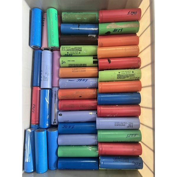 Pin lion 18650 dung lượng từ 1000mah đến 1500mah giá rẻ