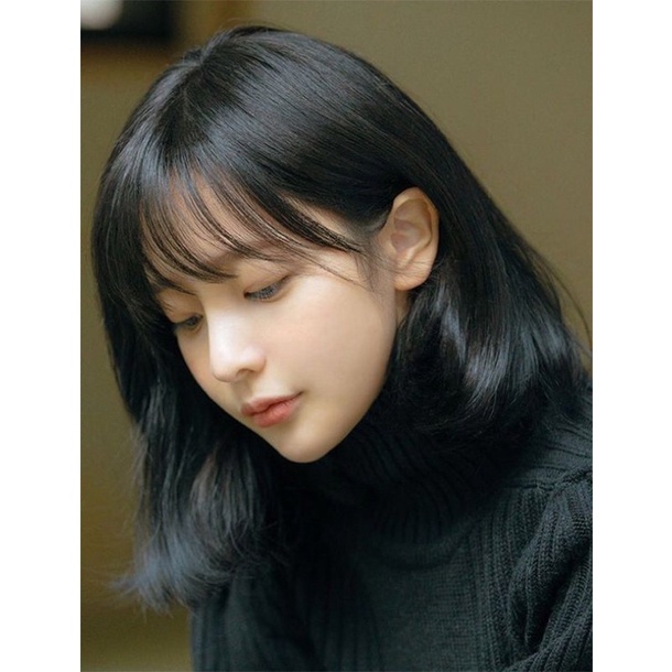 2 chai Keo xịt tóc đen tạm thời 80ml.