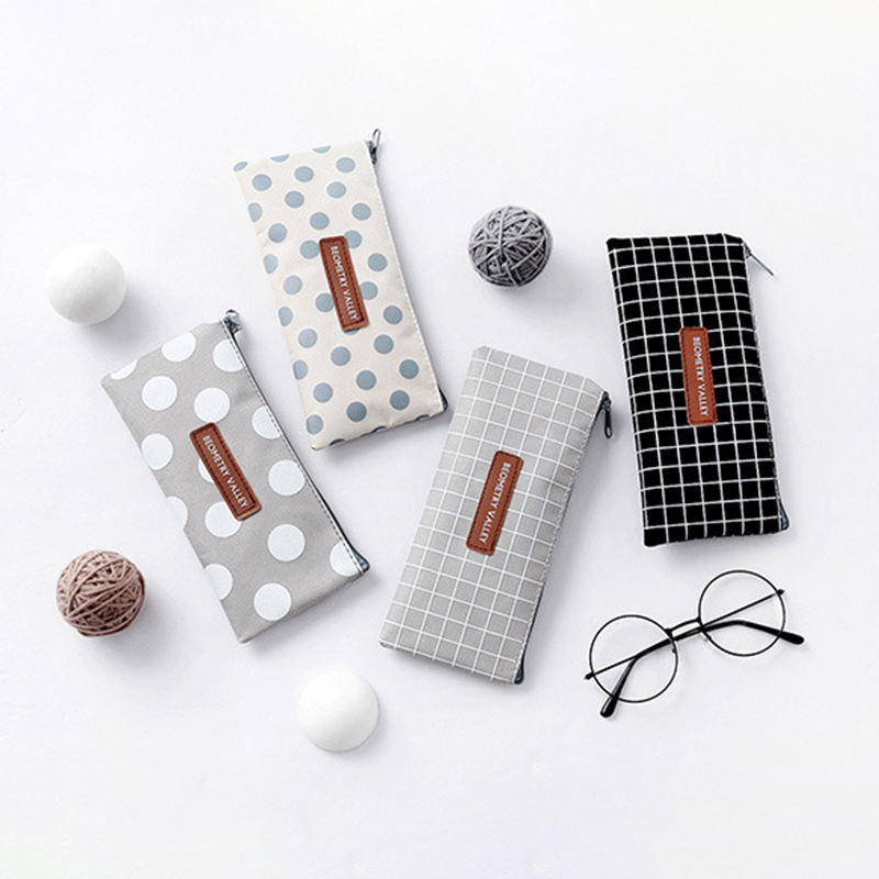 【cfh】Simple and Fresh Plaid Dot Canvas Pencil Case Cute Student Pencil Bag Large Capacity Stationery Bag