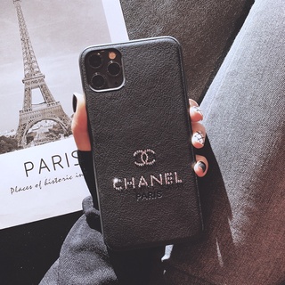 Ốp lưng da Ch...a,,,ne.,.l đính đá sang cực xịn dành cho nhiều dòng máy của Iphone/samsung/oppo/vivo/xiaomi/realme