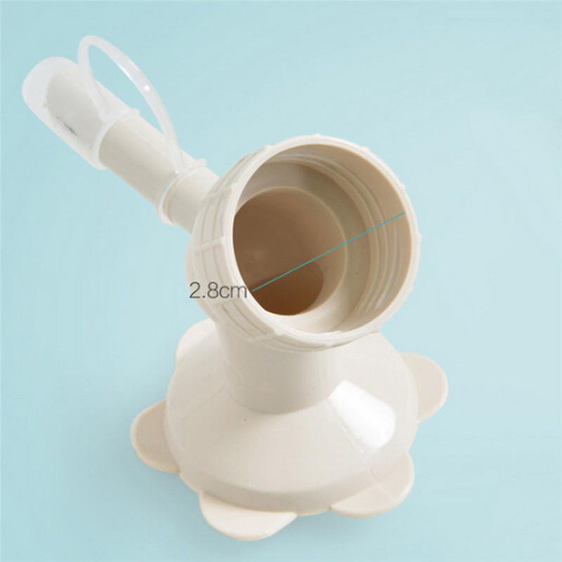 Đầu vòi phun nước tưới cây gắn chai nước bằng nhựa 2 trong 1