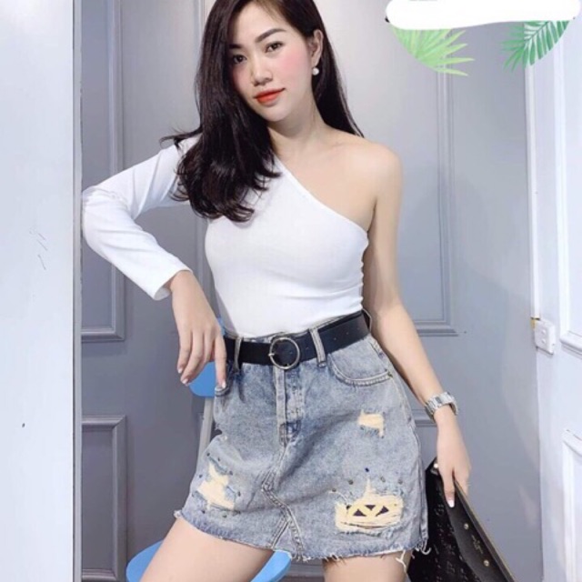 Áo lệch vai siêu chất | BigBuy360 - bigbuy360.vn