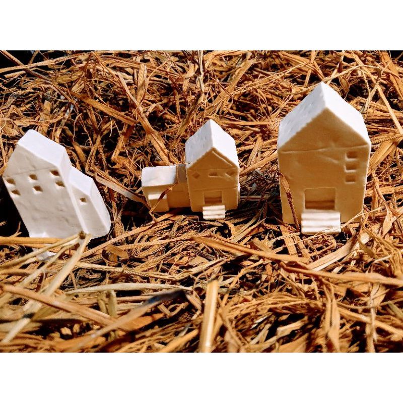 TƯỢNG TIỂU CẢNH THẠCH CAO TRANG TRÍ HÌNH NGÔI NHÀ CÓ THỂ TÔ TƯỢNG, VẼ MÀU NƯỚC LÀM QUÀ TẶNG