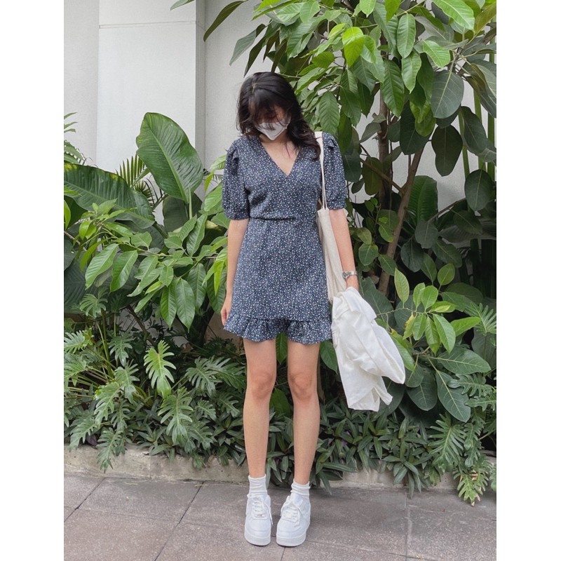 [Mã FAGREEN1505 giảm tới 30K đơn 99K] váy cổ V hoa nhí 5286 | BigBuy360 - bigbuy360.vn