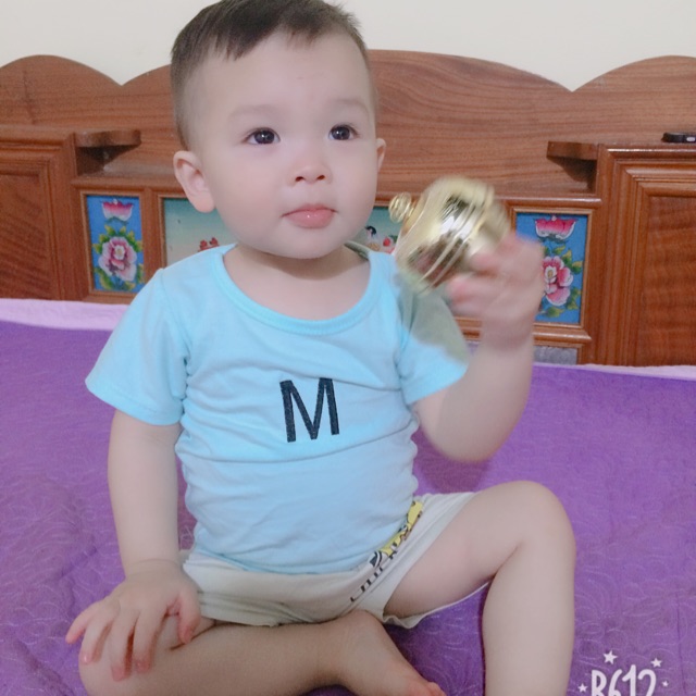 Combo 20 áo chữ M