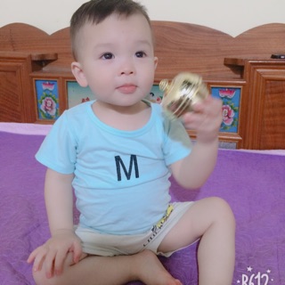 Combo 20 áo chữ m