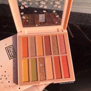 Phấn Mắt TuTu SaKuRa 12 Ô
