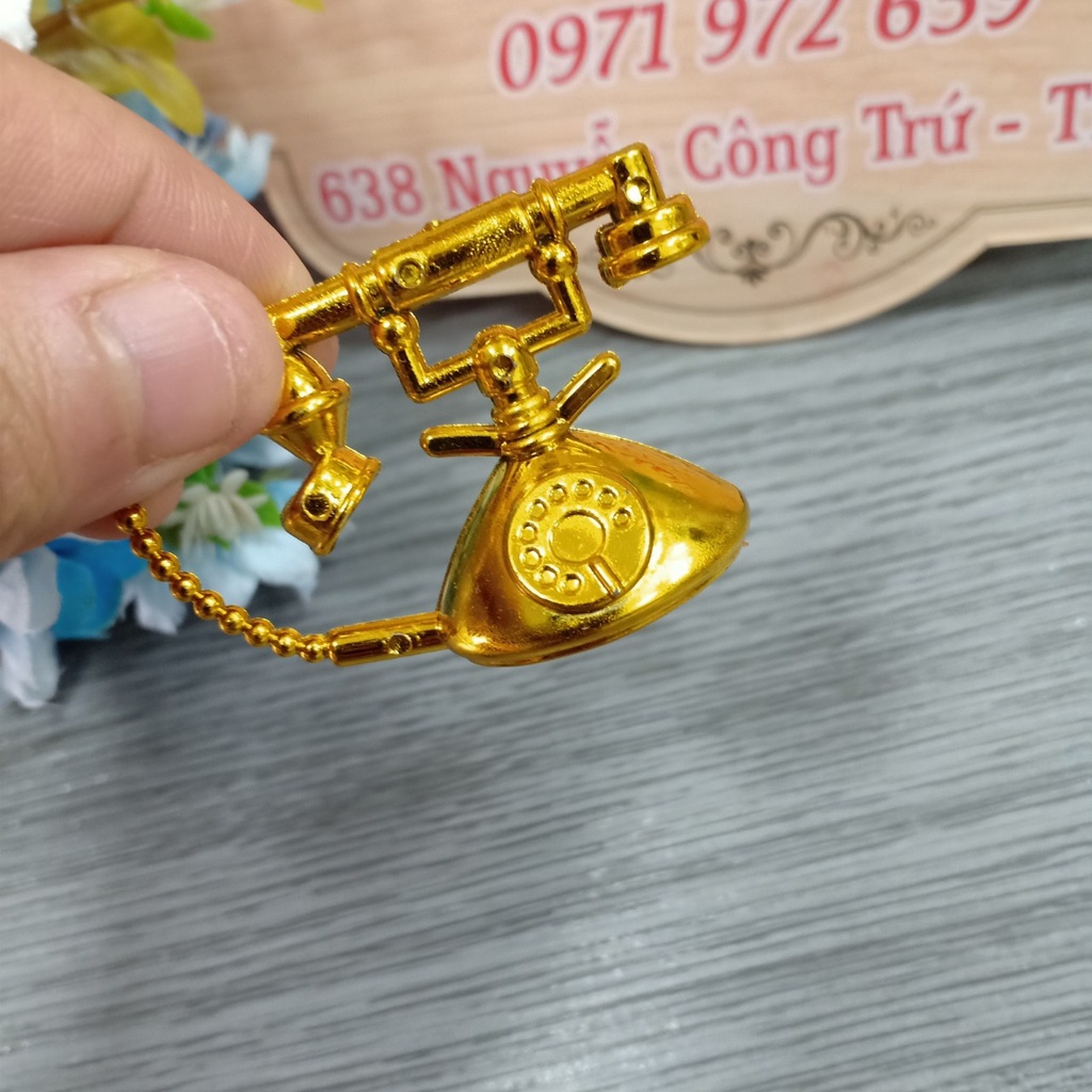 Phụ Kiện Búp Bê Barbie ,Đồ Chơi Cho Búp Bê Baboliy Máy ảnh ,Điện thoại ,Máy tinh ,Laptop mini