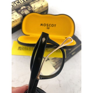 Mắt kính thời trang MOSCOT