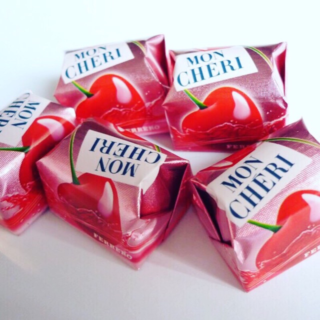 SOCOLA RƯỢU MON CHERI
