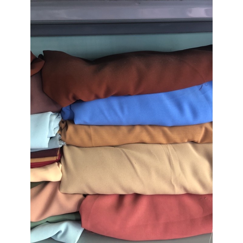 Đũi lụa màu ko nhăn 10m =350k