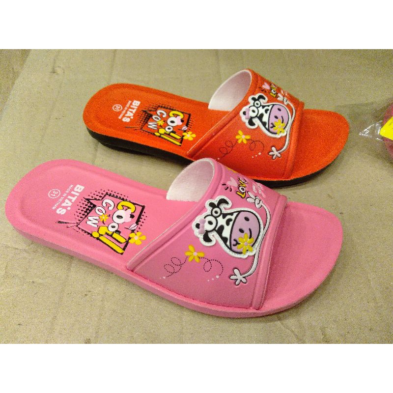 Dép bitas bé gái