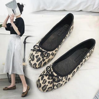 Giày bệt nữ da báo thời trang
