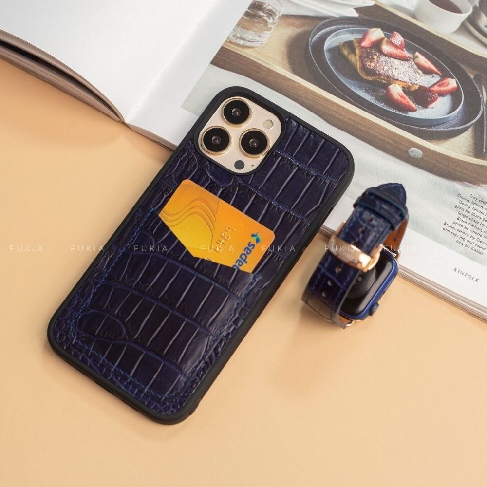 Ốp da thủ công viền đen khe thẻ Cá Sấu Xanh Navy dành cho IPhone 14/14Plus/14Pro/14Promax/13/13Pro/13Promax/12pr ODTC149