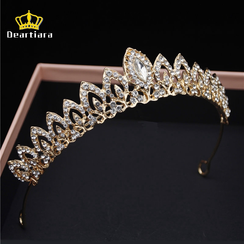 Vương Miện Hình Hoa Sen Đính Đá Sang Trọng Cho Cô Dâu