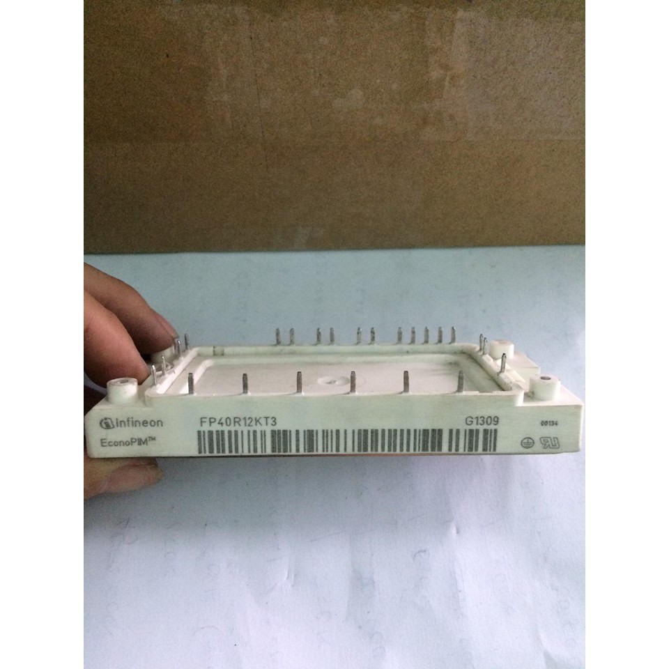 IGBT INFINEON FS40R12KE3