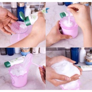 Cốc tạo bọt rửa mặt