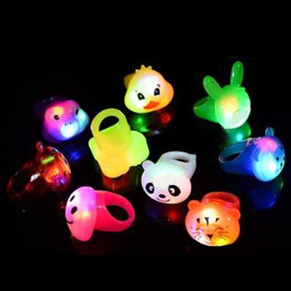 Taylor1 Nhẫn Đeo Tay Có Đèn LED Phát Sáng Trong Bóng Tối Cho Bé