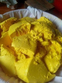Tinh bột nghệ nhà làm