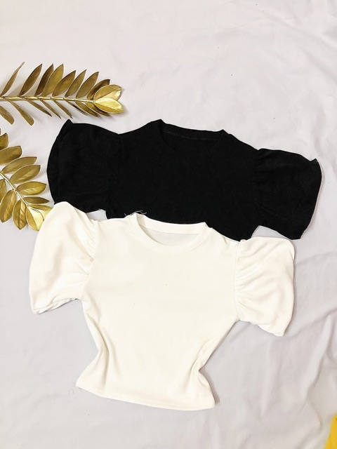 Áo croptop tay phồng