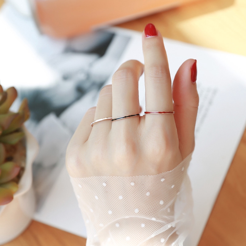 Nhẫn đôi màu vàng hồng / trắng / đen không gây dị ứng thời trang Âu Mỹ