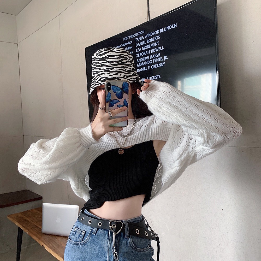 {HCM / CÓ SẴN}  SET ÁO LEN CROPTOP TRẮNG KÈM ÁO HAI DÂY ĐEN PHONG CÁCH HÀN QUỐC