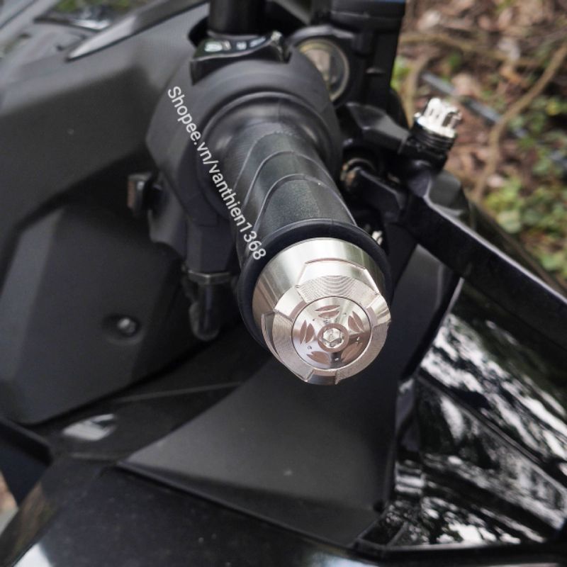 Gù Inox Kiểu AB Dùng Cho WINNER EXCITER VARIO WAVE SIRU Kèm 2 Ốc Salaya