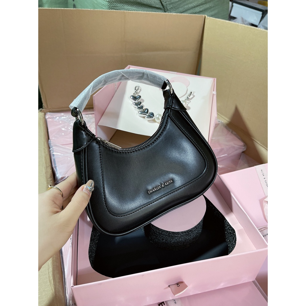 Túi CNK Dáng Bầu Đeo Vai Màu Hồng Baby Kèm Chuỗi Ngọc FullBox