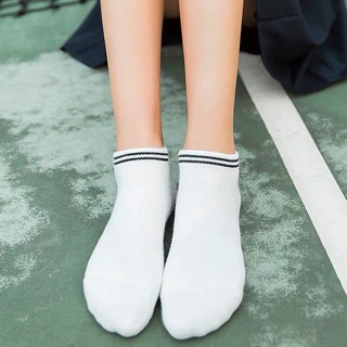 [FREESHIP]Tất nữ ngắn cổ viền trắng,đen hàn quốc dễ thương cute giá rẻ hàng chất lượng
