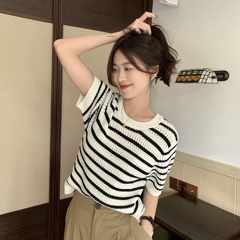 Áo Thun Dệt Kim Tay Ngắn Họa Tiết Kẻ Sọc Thời Trang Mùa Hè Hàn Quốc Hàng Mới 2022 Dành Cho Bạn Nữ
