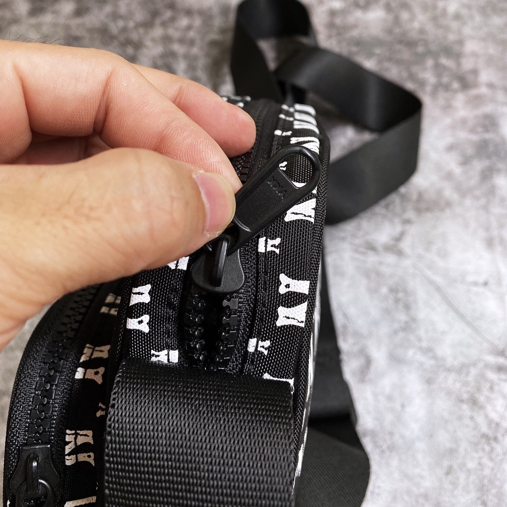TÚI ĐEO CHÉO THỜI TRANG MLB  NY MINI VINTAGE CROSS BLACK BAG