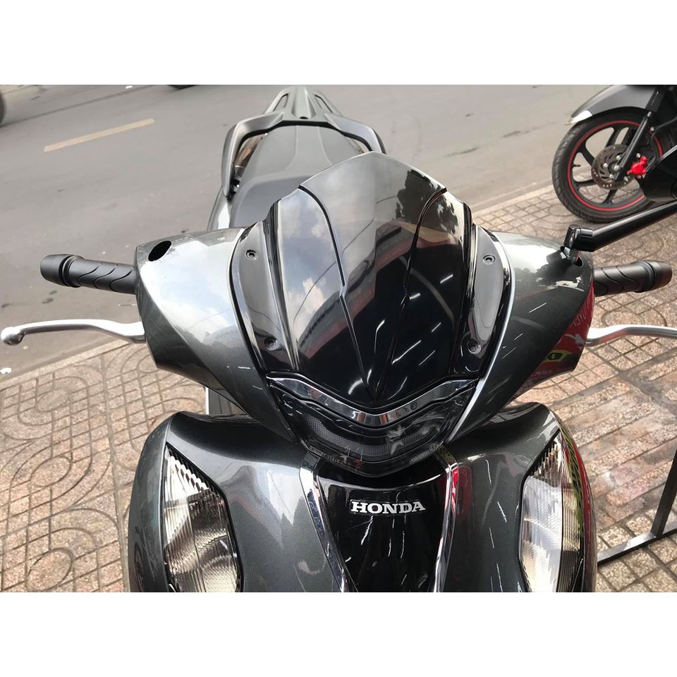 Kính chắn gió SHVN 2020 bằng mica dày (070495)