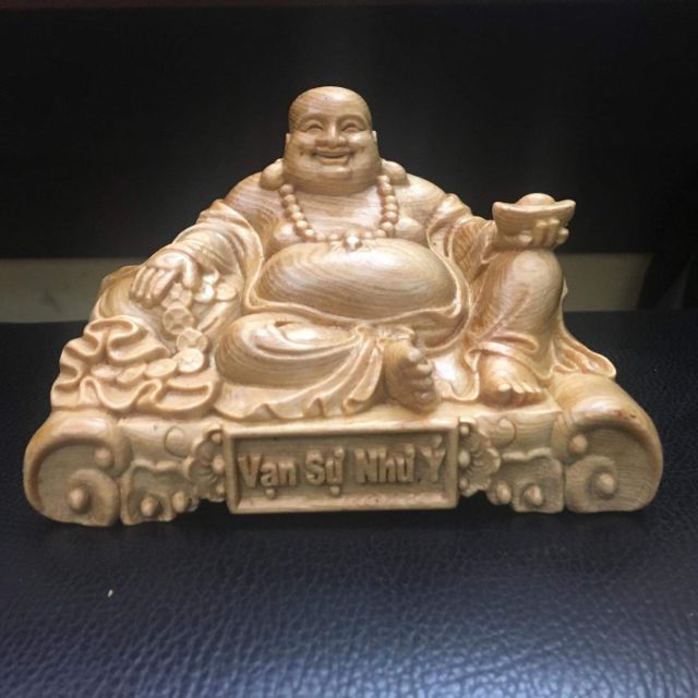 Tượng phật di lặc để xe ô tô