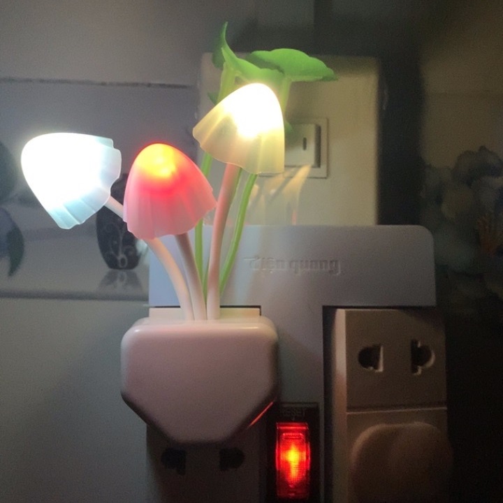 Đèn Ngủ Led Cảm Biến Ánh Sáng Hình Nấm - Đèn Ngủ Cảm Ứng Kiểu Dáng Hình Nấm Sáng Tạo