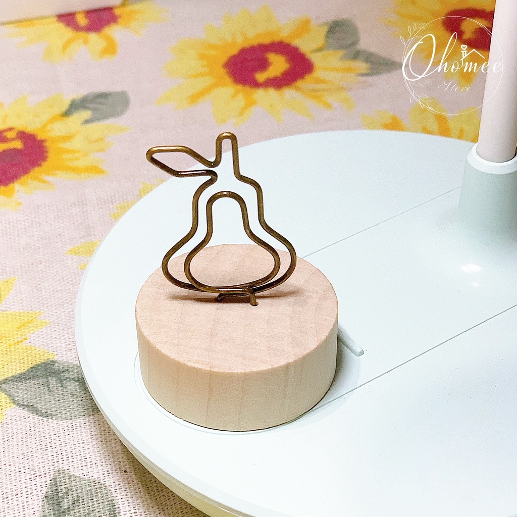 Kẹp giấy kiêm chèn giấy kiểu dáng dễ thương và tiện dụng