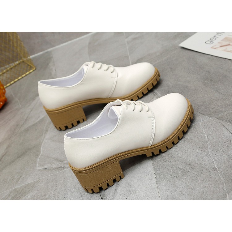 Giày boot nữ oxford màu trắng TRẺ TRUNG GBN2802 | BigBuy360 - bigbuy360.vn