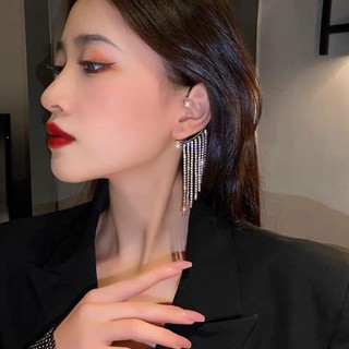 Khuyên tai đá Quảng Châu