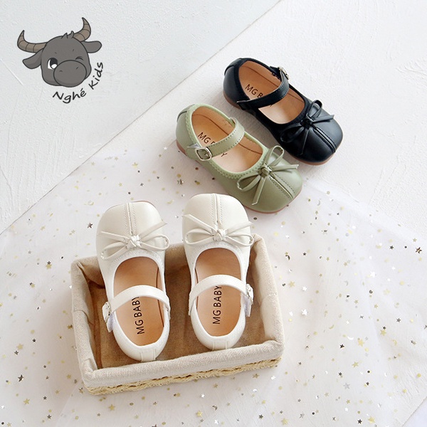 Giày búp bê mũi vuông gắn nơ nhỏ xinh cho bé gái - Giày búp bê da PU 3 màu đen xanh trắng có quai dán M718