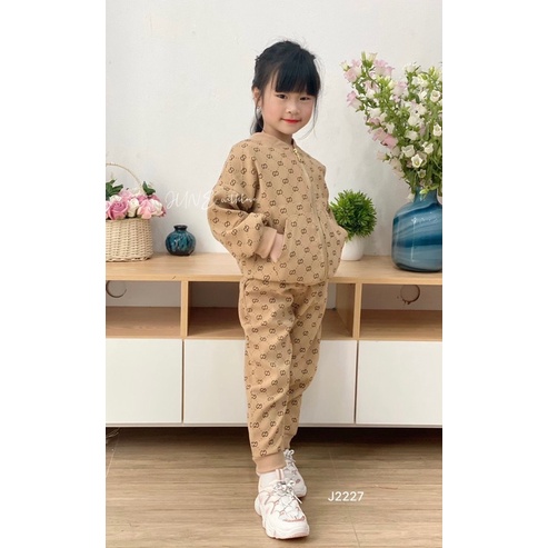 Bộ nhung kéo khoá bé gái