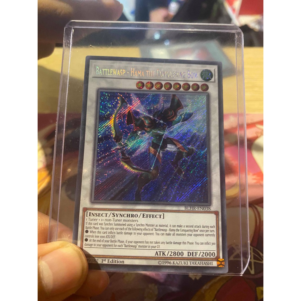 Lá bài thẻ bài Yugioh Battlewasp Hama The Conquering Bow - Secret Rare - Tặng bọc bài nhựa bảo quản