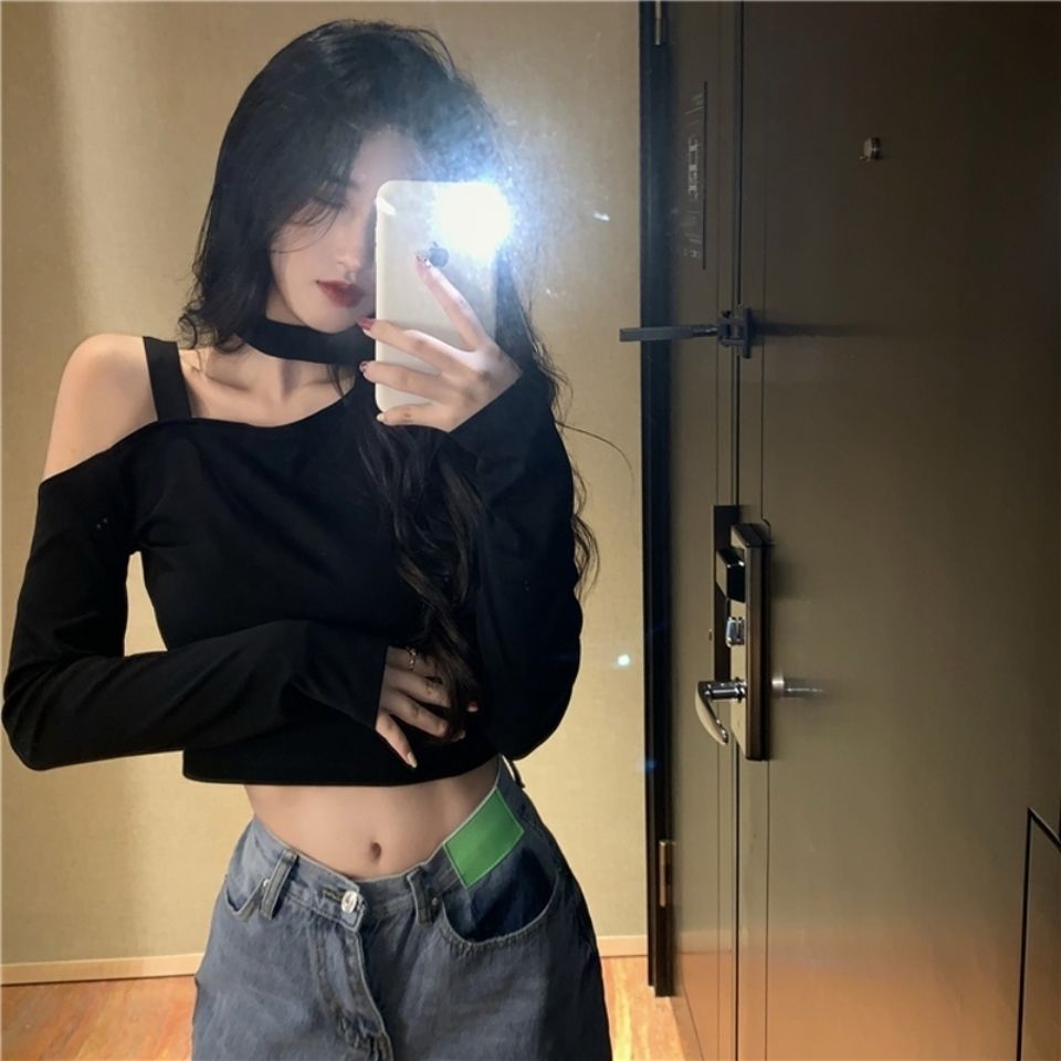 Áo crop top tay dài trễ vai màu đen phong cách Hàn Quốc cho nữ